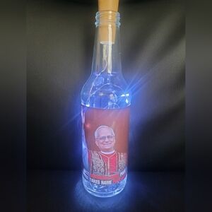 POPE LEO XIV COLLECTIBLE LIGHTED BOTTLES WITH LED CORK LIGHTS